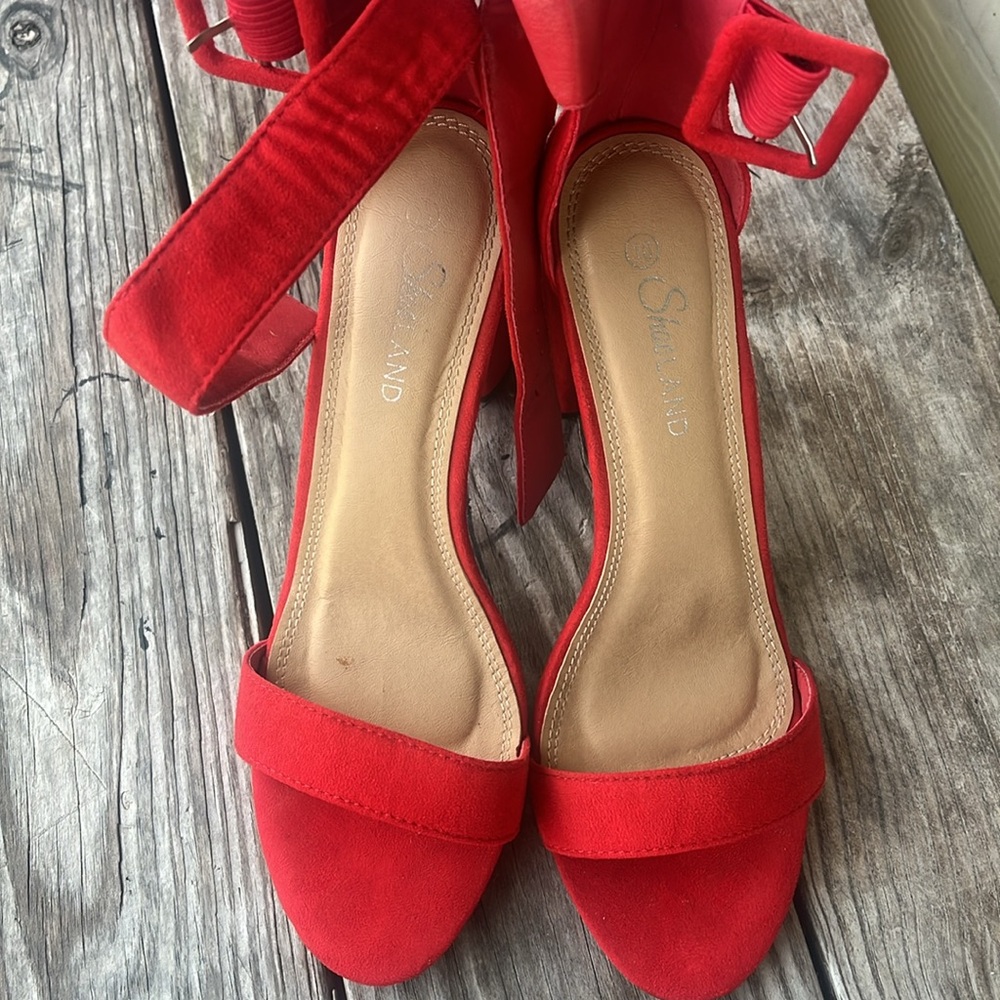 AND Red High Stiletto Heels with Bow - Picture 7 of 9